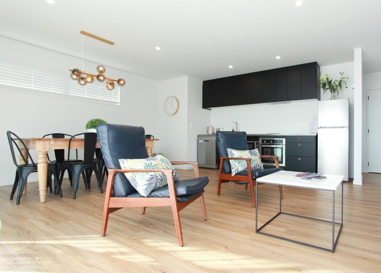 Villa 3 - Sunny Brand New House à Wanaka Extérieur photo