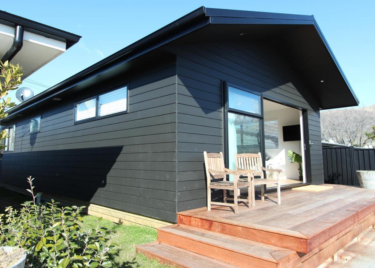 Villa 3 - Sunny Brand New House à Wanaka Extérieur photo